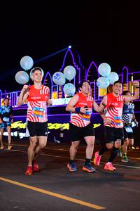 BIB: 515
                            <button type="button" onclick="openModal(22892301)" class="btn btn-primary btn-sm float-right btn-popup" data-toggle="modal" data-target=".modal-high-quality">
                        <i class="fas fa-shopping-cart"></i> Add to Cart
                    </button>
                                            <button type="button" onclick="isThisMe(22892301, true)" class="btn btn-success btn-sm float-right btn-popup btn-isme hidden" data-toggle="tooltip" data-placement="bottom" title="นี่คือรูปของคุณใช่ไหม คลิกที่นี่เพื่อเอาเข้าอัลบั้ม">
                        <i class="fas fa-plus"></i> Add to album
                    </button>
                    <button type="button" onclick="isThisMe(22892301, false)" class="btn btn-warning btn-sm float-right btn-popup btn-isnotme hidden">
                        <i class="fas fa-ban"></i> Remove from album
                    </button>